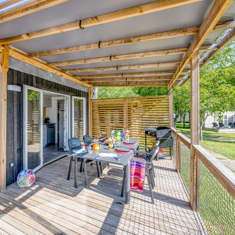 Mobilheim 4 personen - Homeflower Premium 29m² - 2 Schlafzimmer + überdachte Terrasse 21m² + KLIMA + TV + Bettwäsche + Handtücher 4 pers.