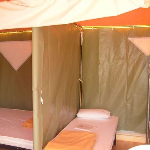 Bungalowzelt 5 Personen - BENGALI, ohne Wasser und sanitäre Einrichtungen