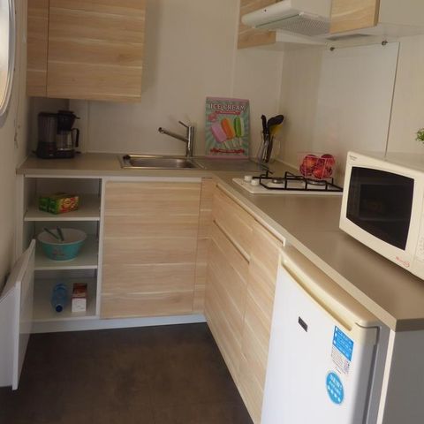 Stacaravan 2 personen - Stacaravan OUESSANT Confort 18m² - 1 kamer / overdekt terras + TV 2 pers