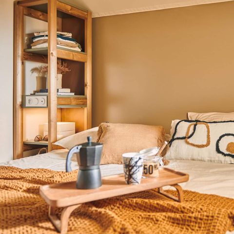 LODGE 4 Personen - Mini WOOD 21m² 2 Zimmer ohne Sanitäranlagen / überdachte Terrasse