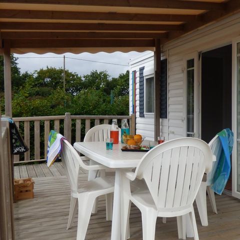 Stacaravan 4 personen - Stacaravan MOLENE Confort PMR 31m² - 2 kamers / overdekt terras + TV 4 pers