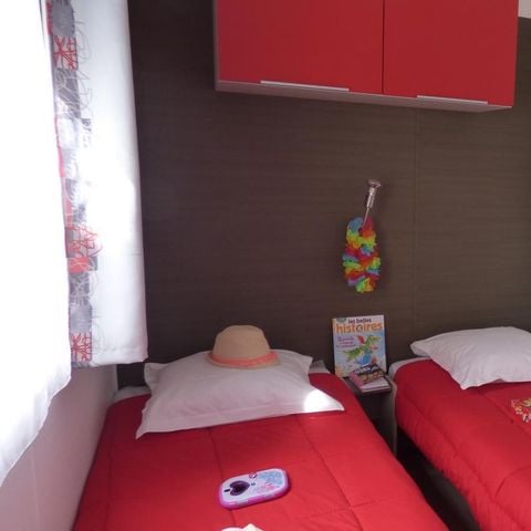MOBILHOME 4 personnes - Mobilhome MOLENE Confort PMR 31m² - 2 chambres / terrasse couverte + TV 4 pers