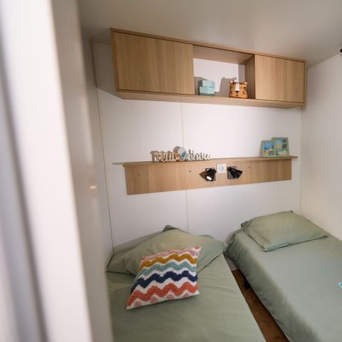 Mobile home 6 persons - CORNOUAILLE Confort 35m² - 3 bedrooms / Covered terrace + TV