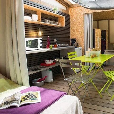 Tente en toile et en bois 4 personnes - Lodge Maori 2 chambres