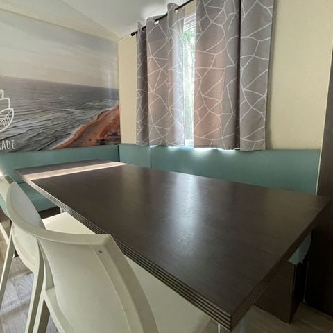 Stacaravan 8 personen - Stam - 35m² - 3 kamers - overdekt terras