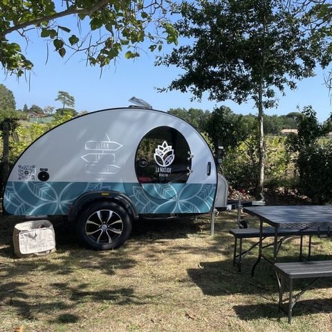 AUßERGEWÖHNLICHE UNTERKUNFT 2 Personen - COSY NATURE - 2 Personen - Doppelbett, Küchenzeile, Gartenmöbel