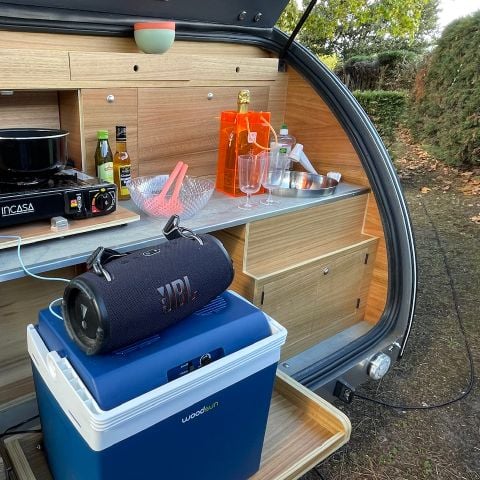 AUßERGEWÖHNLICHE UNTERKUNFT 2 Personen - COSY NATURE - 2 Personen - Doppelbett, Küchenzeile, Gartenmöbel