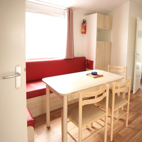 Stacaravan 6 personen - GRAND LARGE - 3 Slaapkamers - TV - PLANCHA