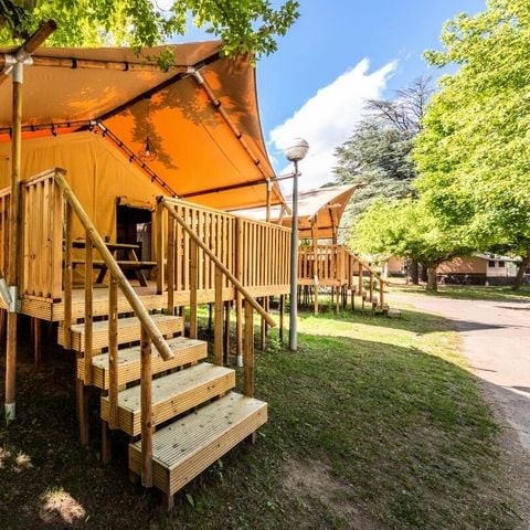 Tente en toile et en bois 5 personnes - Tente Lodge 3 Pièces 5 Personnes + TV