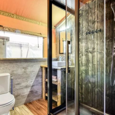 Tente en toile et en bois 5 personnes - Tente Lodge 3 Pièces 5 Personnes + TV