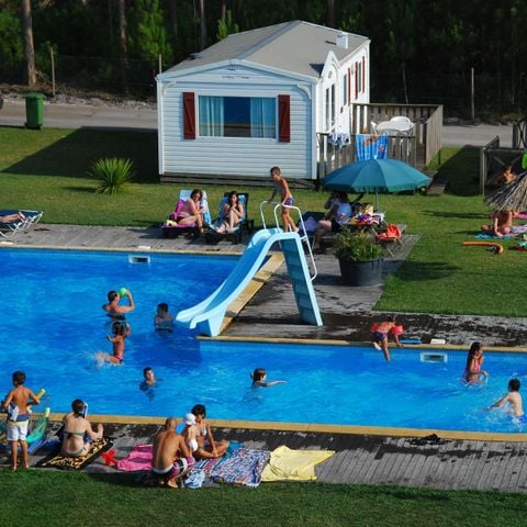 Camping Land's Hause Bungalow - Camping Région de Lisbonne - Image N°6