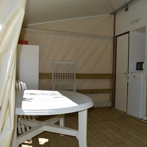 BUNGALOW TOILÉ 6 personnes - TITHOME