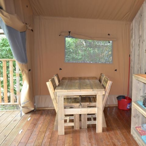 Tente en toile et en bois 4 personnes - Lodge Safari - 25m² - 2 chambres + terrasse 10m2