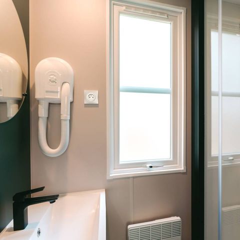 Stacaravan 6 personen - Huisje Teahupoo 6 p 3 Ch 2 Sdb ****