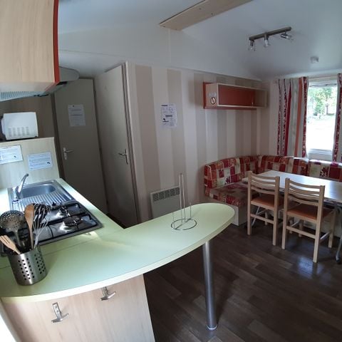 Mobile home 4 persons - P'tit budget- 2 bedrooms + terrace- Air conditioning and TV included