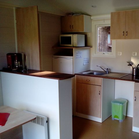 Mobile home 4 persons - CONFORT PLUS- 2 bedrooms + 2 bathrooms- Air conditioning and TV included