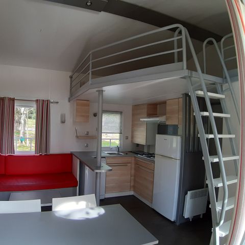 Mobilhome 9 personnes - FAMILY GRAND CONFORT - 3 chambre + 2 salles de bain+ mezzanine + terrasse couverte- Clim et Tv Inclus