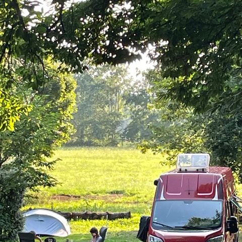 EMPLACEMENT - Emplacement de camping