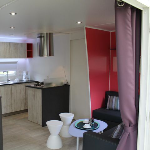 BUNGALOW 4 personnes - Cottage Prestige 40 m² - 2 chambres - 2 salles de bain (draps et serviettes inclus) 2/4 pers