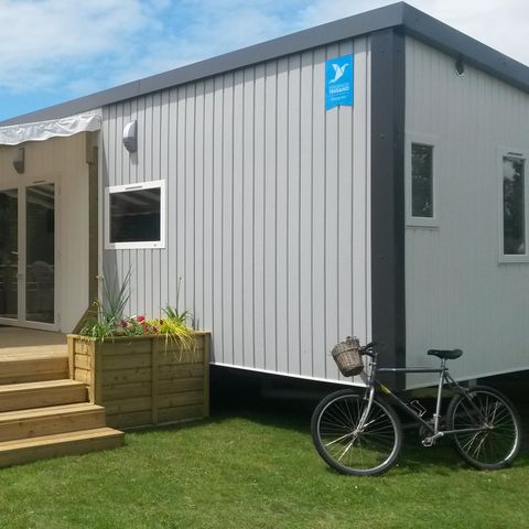 BUNGALOW 4 personnes - Cottage Prestige 40 m² - 2 chambres - 2 salles de bain (draps et serviettes inclus) 2/4 pers