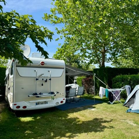 STAANPLAATS - Arrangement ‘Standplaats Grand Confort’