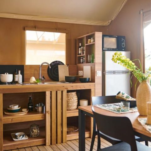 TIENDA DE LONA Y MADERA 4 personas - Safari Lodge - 2 habitaciones: 26m² - terraza semicubierta 25m² 4 pers.