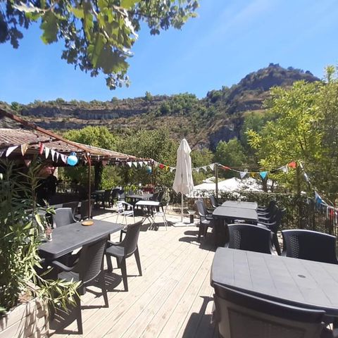 UNIEKE ACCOMMODATIE 6 personen - Volledig ingerichte cabine - 2 slaapkamers 25m