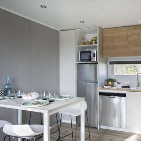 Mobilhome 4 personnes - VIP 2 chambres 33m² - Pack-Vip inclus (linge,tv,wifi...)
