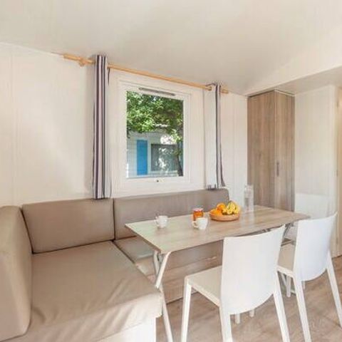 Bungalow 6 personen - Mobile-home | Comfort | 2 Slaapkamers | 4/6 Pers. | Verhoogd terras | Airconditioning.