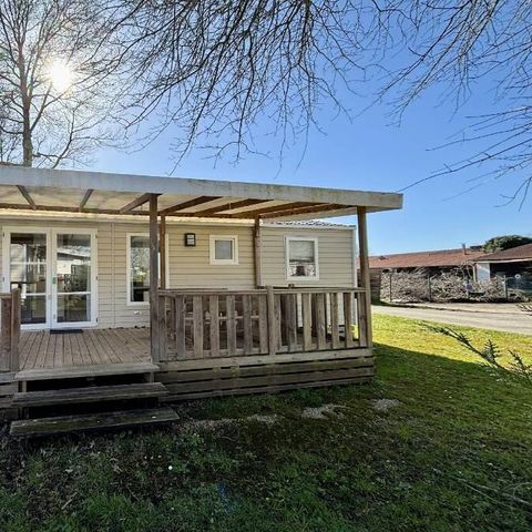 Stacaravan 6 personen - Mobile-home | Premium | 3 slaapkamers | 6 pers. | Verhoogd terras | Airconditioning.