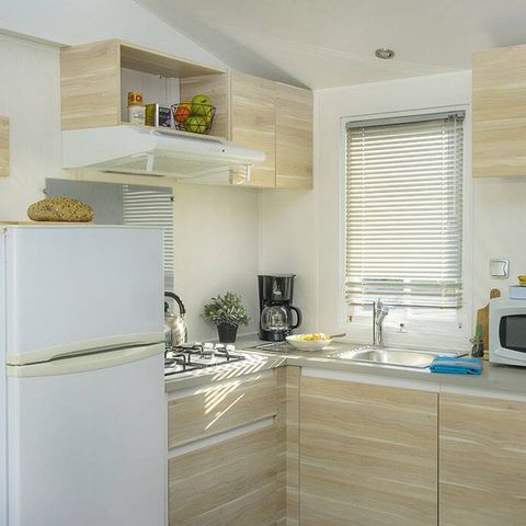 BUNGALOW 6 personnes - Mobil-home | Classic | 2 Ch. | 4/6 Pers. | Terrasse surélévée non couverte | Clim.