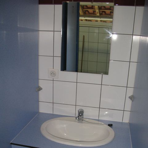 EMPLACEMENT - Emplacement en camping 1 personne