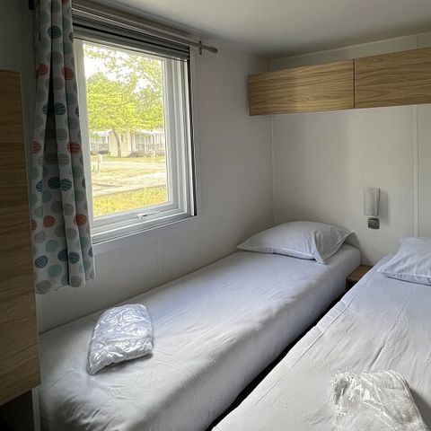 Stacaravan 6 personen - Stacaravan | Comfort XL | 2 slaapkamers | 4/6 pers. | Verhoogd terras | Airconditioning | TV