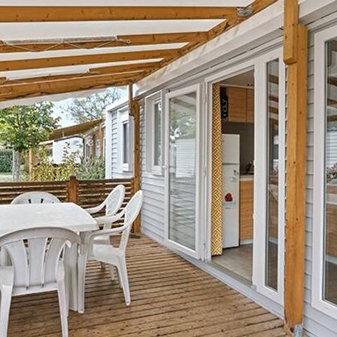 BUNGALOW 6 personnes - Mobil-home | Comfort | 3 Ch. | 6 Pers. | Terrasse surélevée | Clim. | TV