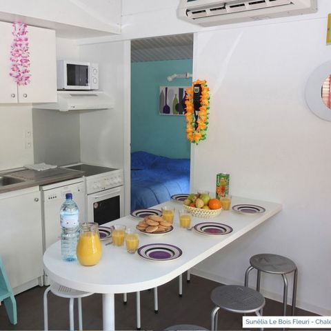 Chalet 6 persons - Chalet 4/6 sleeps 2 bedrooms (air conditioning, TV, LV)