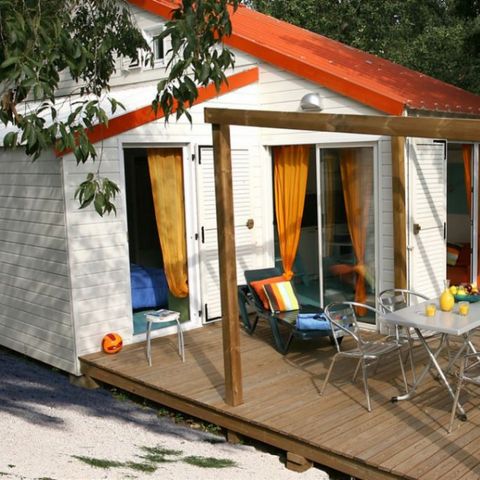 Chalet 6 persons - Chalet 4/6 sleeps 2 bedrooms (air conditioning, TV, LV)