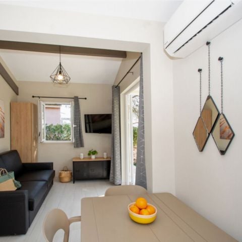 CASA 6 persone - VILLA COTTAGE 2 CAMERE DA LETTO