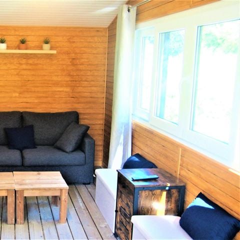 Tente en toile et en bois 7 personnes - Ecolodge 4 pièces Climatisé + TV