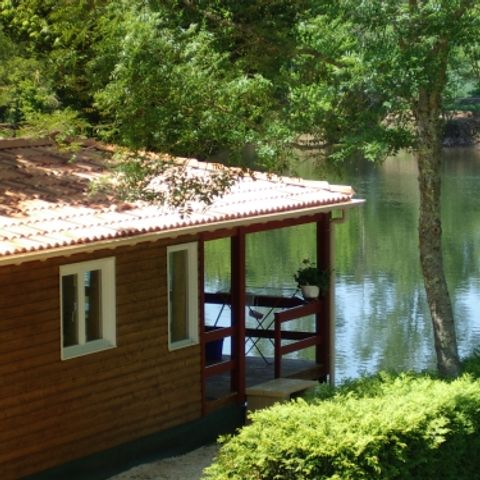 CHALET 8 personnes - STAR 3 chambres (45 m²), climatisé - n°22 à 27