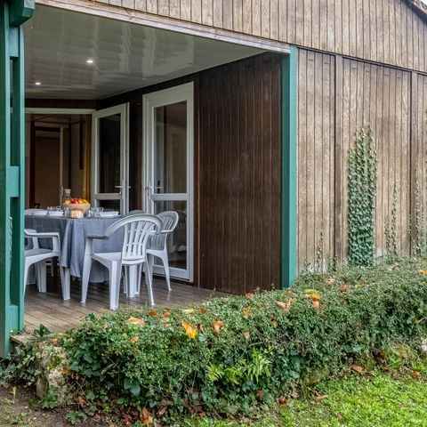Chalet 6 personnes - Motel Dimanche/Dimanche - Climatisé - 2 salles de bains - 45 m² - N°96 à 99