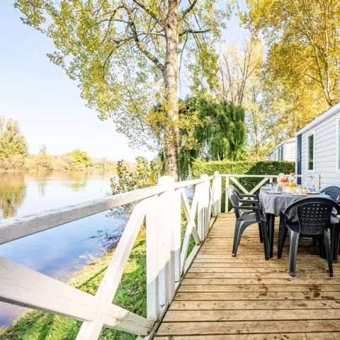 MOBILHOME 6 personnes - Mobil-home 3 chambres en bord de Rivière, climatisé Dimanche/Dimanche (33 m²) n°3 à 5 6 personnes
