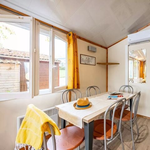 CHALET 8 personnes - Chalet STAR Dimanche/Dimanche 3 chambres (45 m²) - n°22 à 27 8 personnes