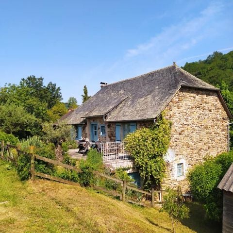 Camping Au Soleil d'Oc - Camping Corrèze
