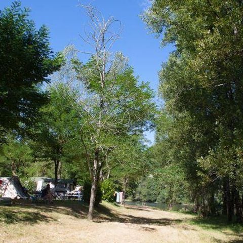 Kampeerplaats - Standplaats rivier 120m2