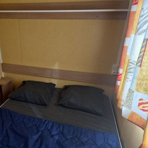 MOBILHOME 4 personnes - Mobil-home Eco Nature – 2 chambres – sanitaires communs