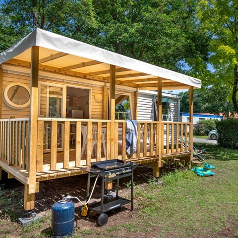 Stacaravan 6 personen - Comfort TV 3bed -TV-overdekt terras- 30m² | COMFORT