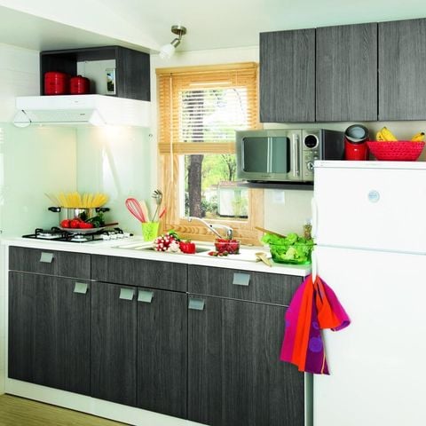 Mobilhome 6 personnes - Confort - TV - 3 chambres - -TV-terrasse couverte-plancha- 30m²