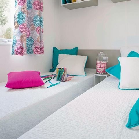 MOBILHOME 6 personas - Familia 3bed-CLIM-terrasse XXL couverte-TV-LV-plancha-30m² | PREMIUM