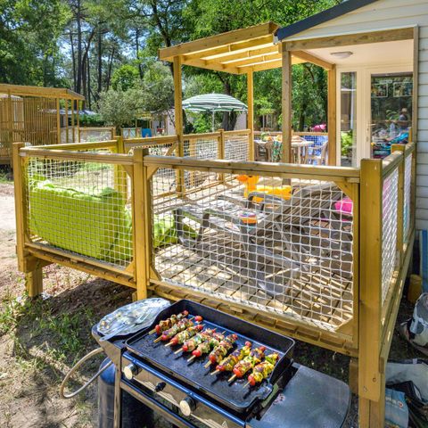 Stacaravan 6 personen - Gezin 3bed-CLIM-terras XXL couverte-TV-LV-plancha-30m² | PREMIUM