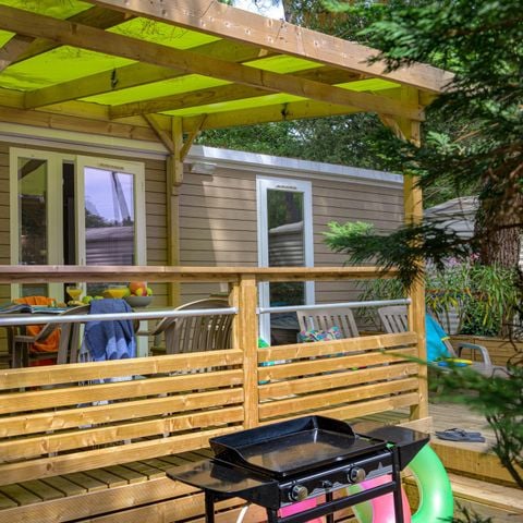 MOBILHOME 5 personnes - Premium PLUS 2ch-CLIM- 2 SDB-TV-LV-plancha-terrasse couverte-33m² | PREMIUM